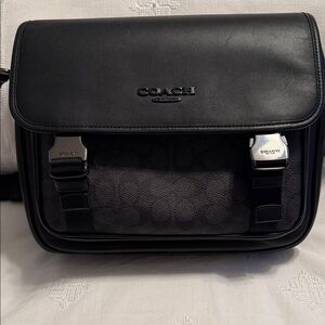 Coach Black Leather Men's Messenger Bag with Buckle Accents